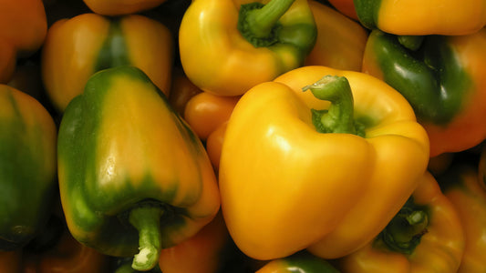 HOW TO REMOVE THE SEEDS FROM PEPPERS